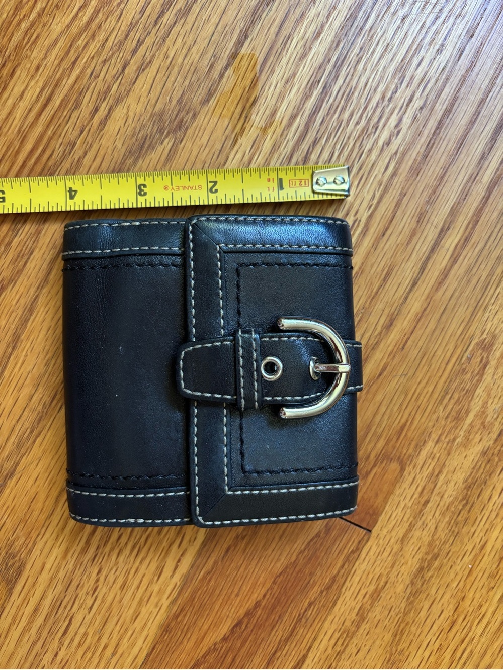 Coach Vintage Black Leather Buckle Wallet - Picture 5 of 7